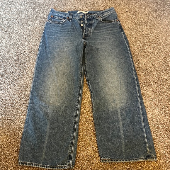 Levi’s Ribcage Straight - Picture 6 of 9